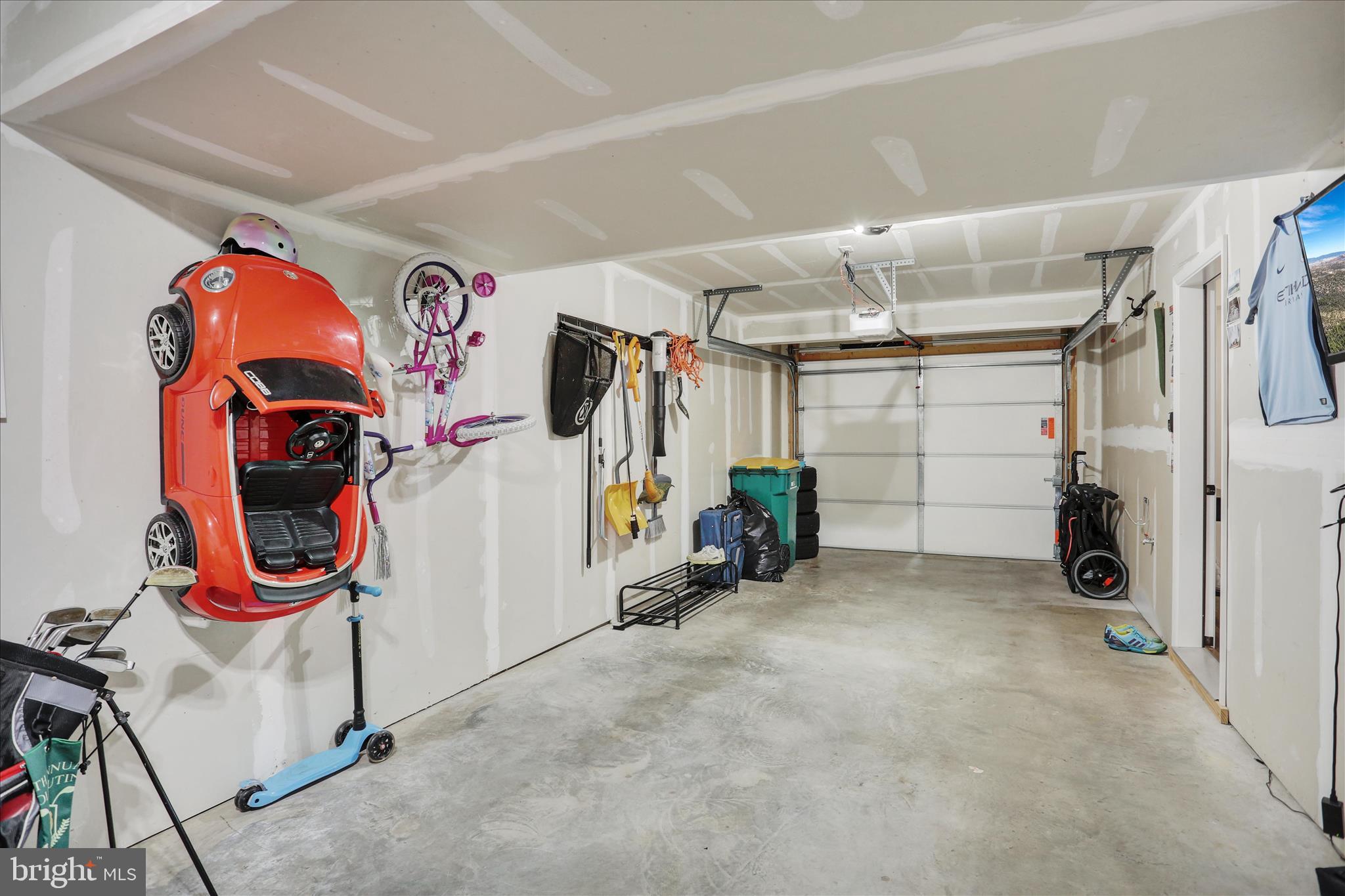 FURNACE VILLAGE - Residential