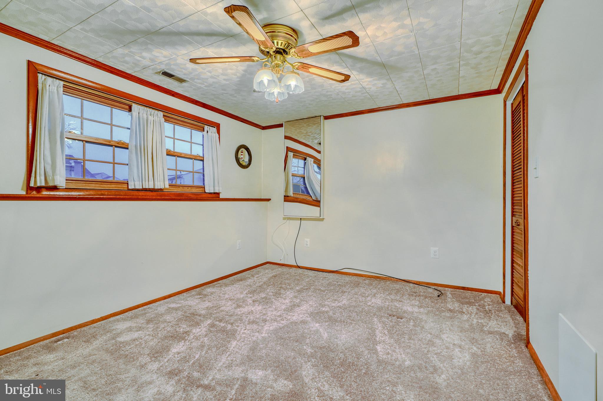 HARBOUR OAKS - Residential