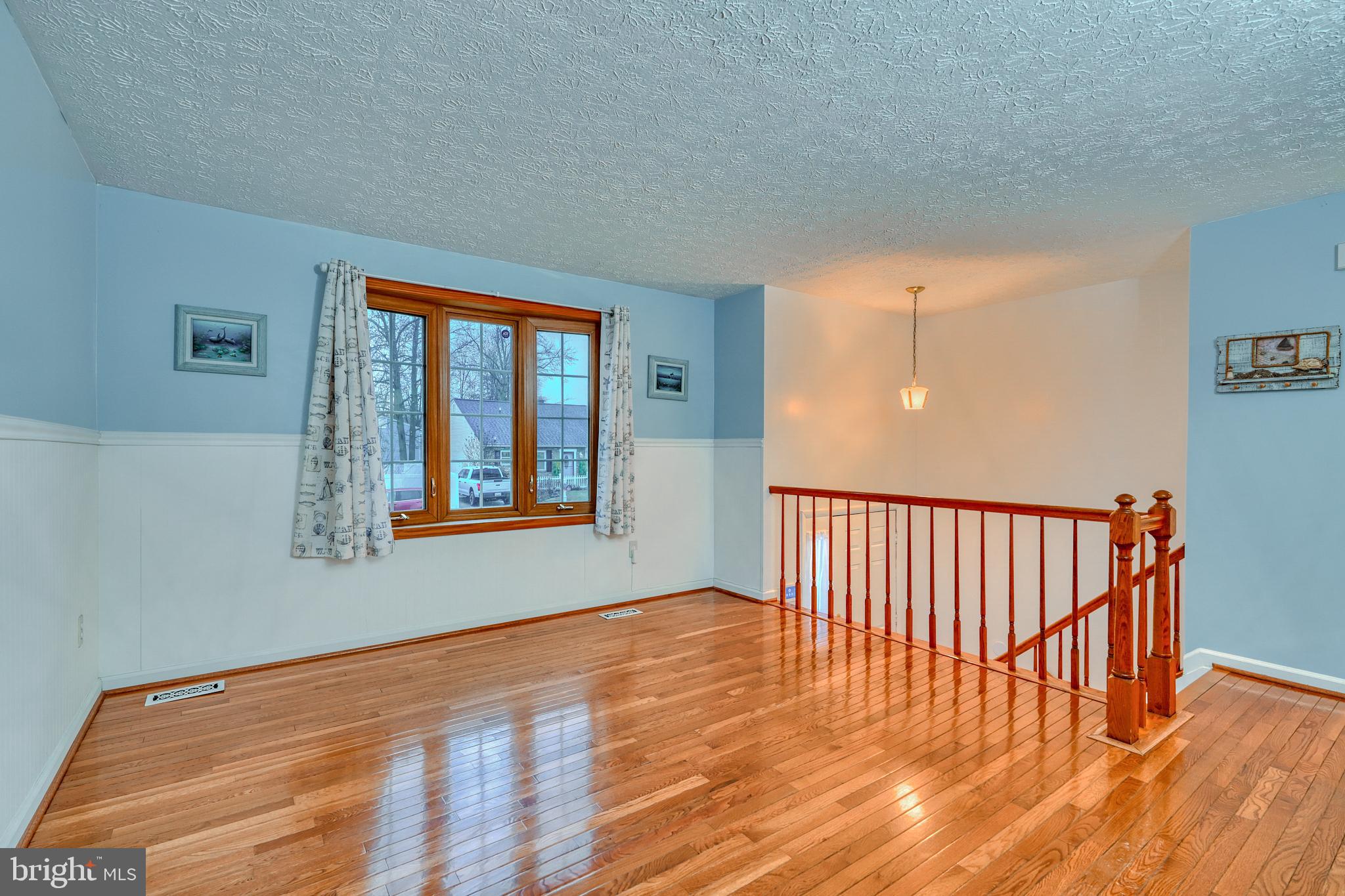 HARBOUR OAKS - Residential