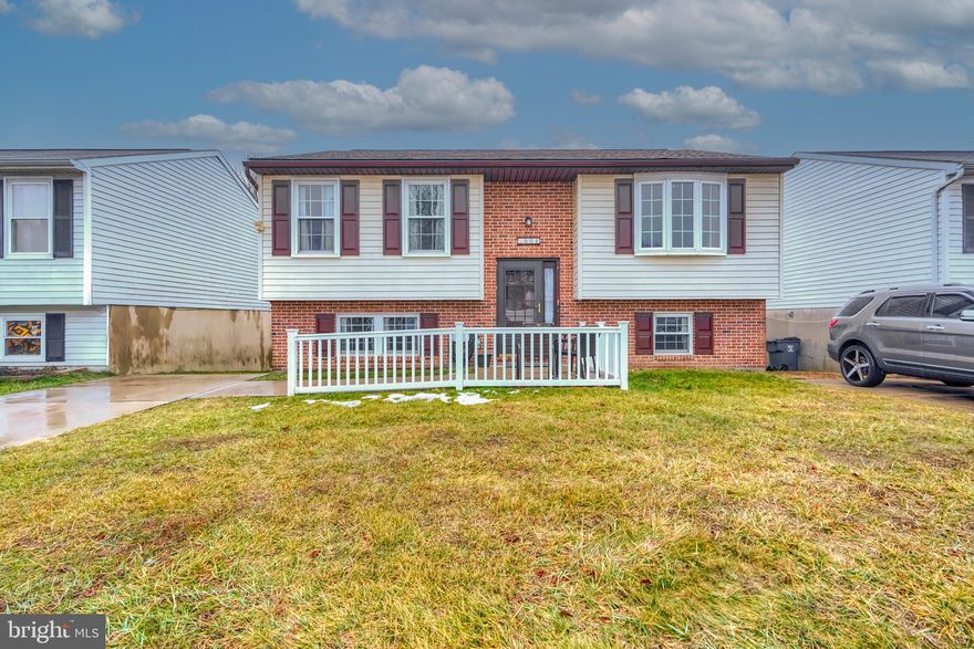 WELCOME to 604 PIER DRIVE, 
A well-maintained split-level home in a charming Edgewood Neighborhood! Lovingly cared for, this 3-Bedroom, 2-Bath home features beautiful hardwood floors that remain in excellent condition. Enjoy a Spacious, flat, fenced backyard-perfect for outdoor activities.  With its inviting layout and timeless appeal, this home is ready for a new family to make it their own. Don't Miss this Wonderful Opportunity!!