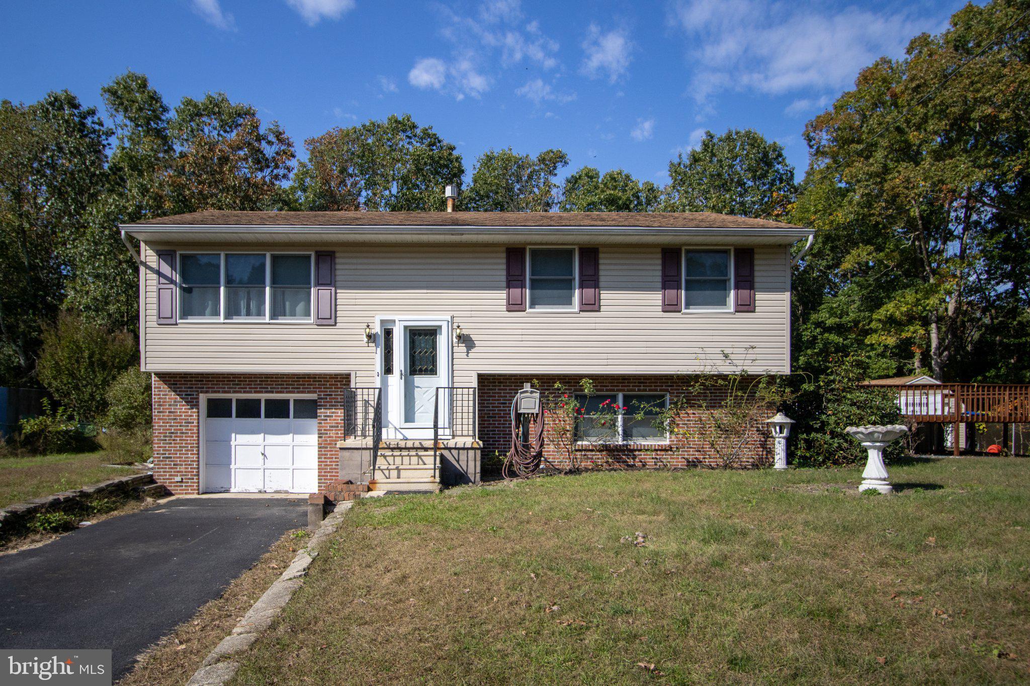 1274 HEIGHTS PLACE