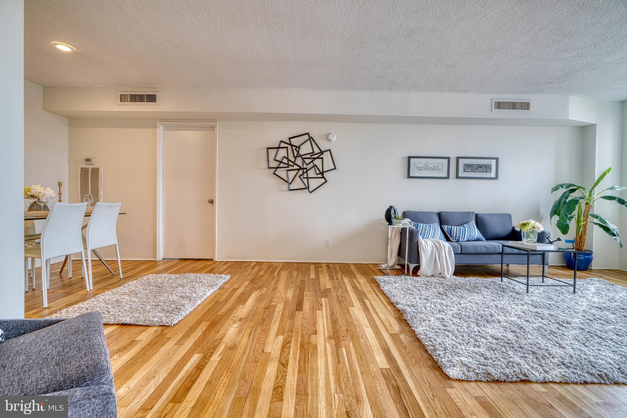 MOUNT VERNON PLACE HISTORIC DISTRICT - Residential