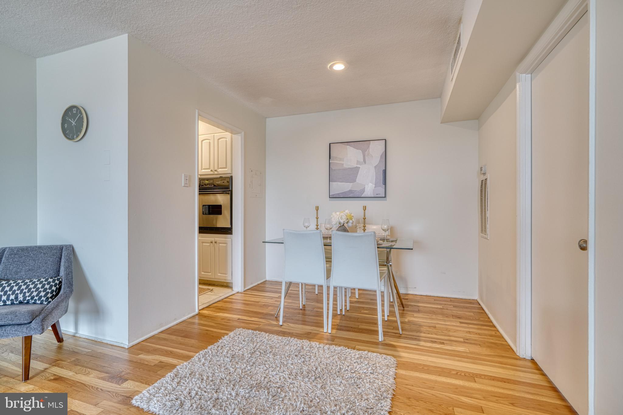 MOUNT VERNON PLACE HISTORIC DISTRICT - Residential