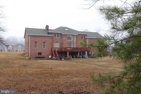 Photo of 11816 Washington St, FAIRFAX, VA 22030 (MLS # VAFX2293372)