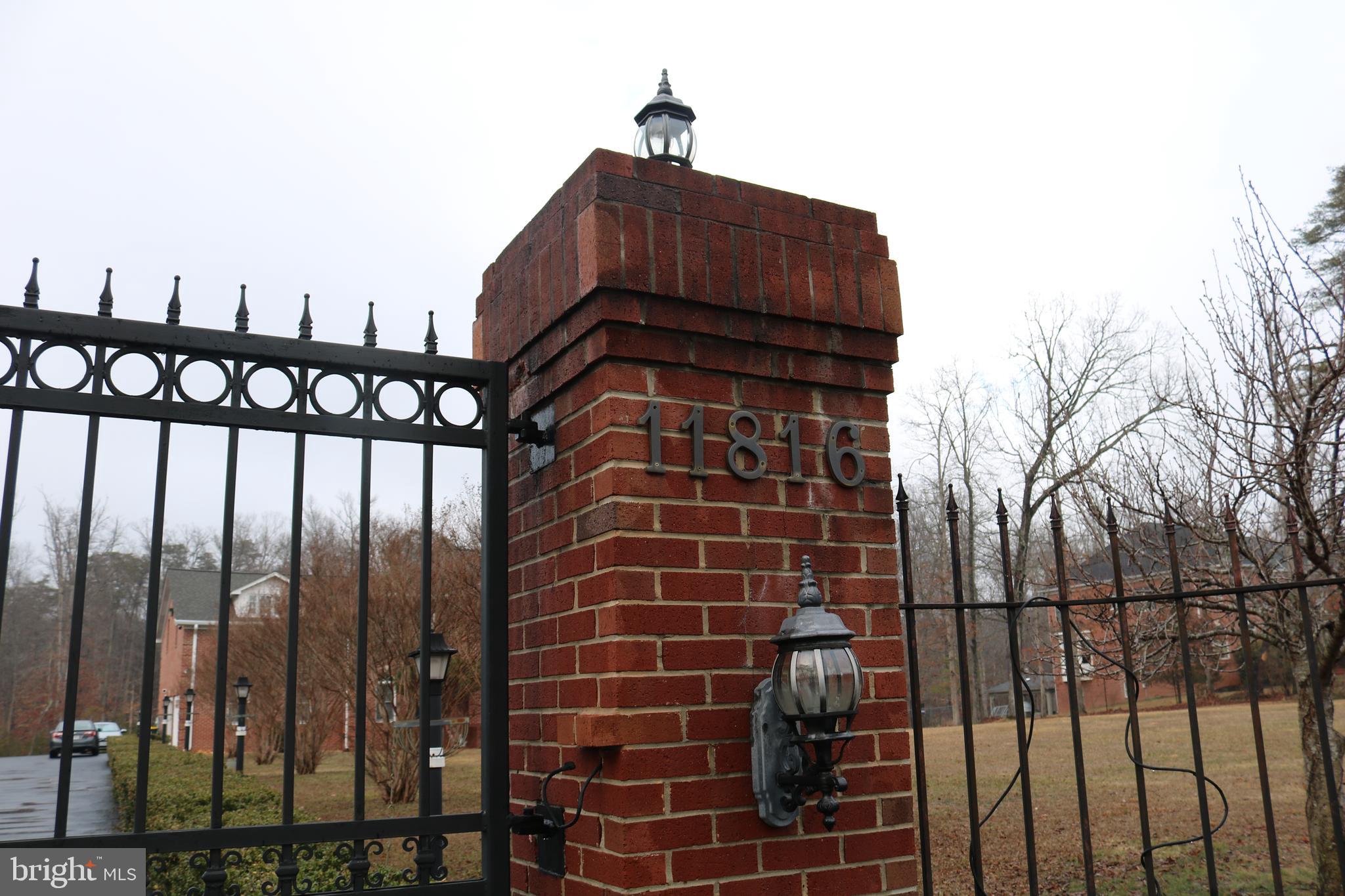BACKLICK RUN WOODS TWO - Residential