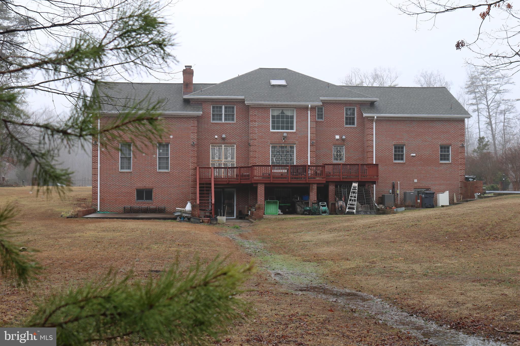 BACKLICK RUN WOODS TWO - Residential