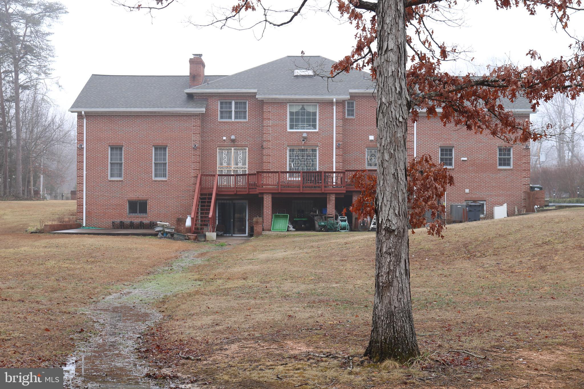 BACKLICK RUN WOODS TWO - Residential