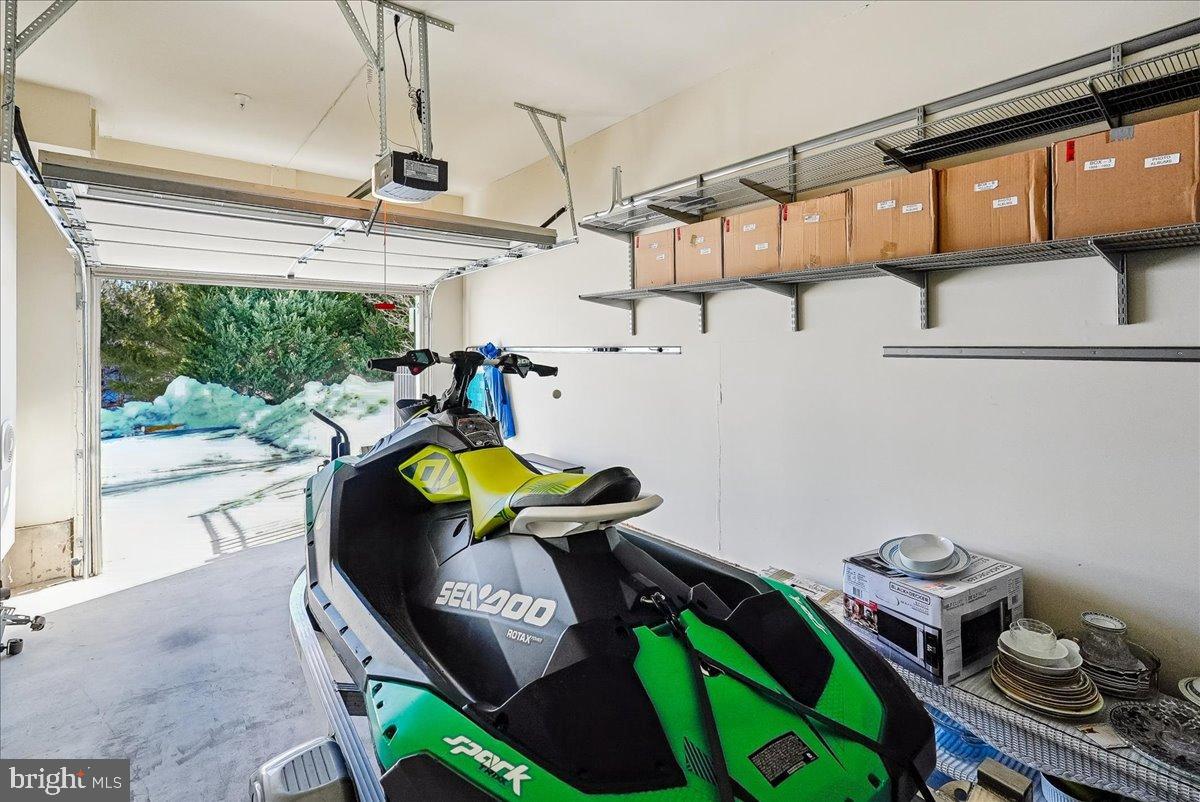 REGENCY AT DOMINION VALLEY - Residential