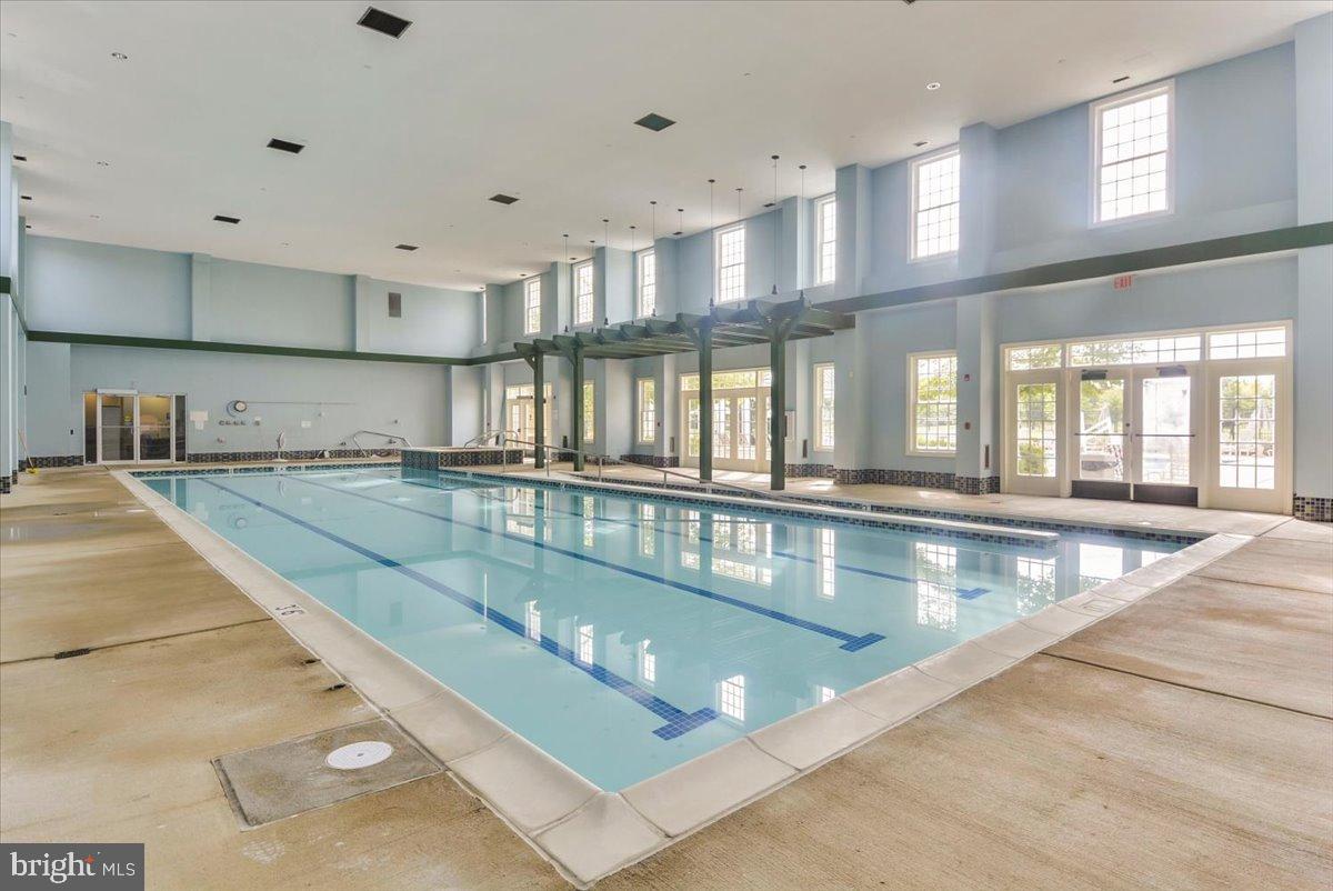 REGENCY AT DOMINION VALLEY - Residential