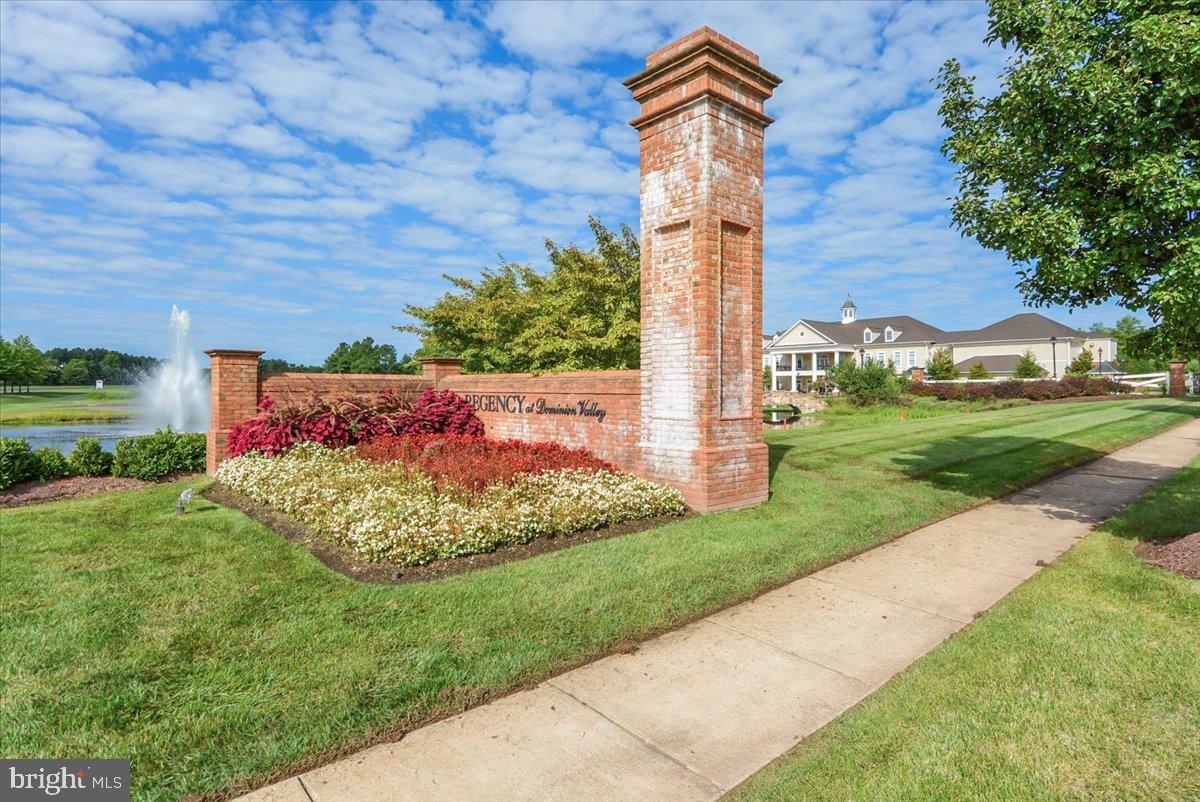 REGENCY AT DOMINION VALLEY - Residential