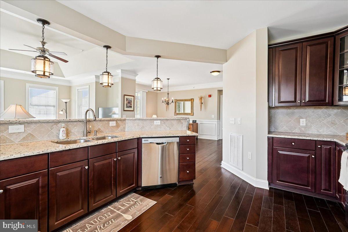 REGENCY AT DOMINION VALLEY - Residential