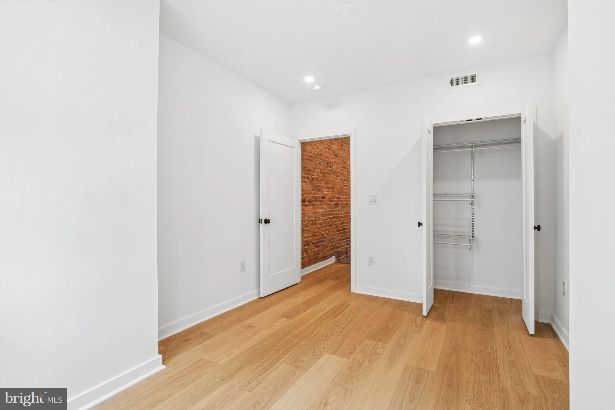 Philadelphia, Pennsylvania 19130, United States, 3 Bedrooms Bedrooms, ,1 BathroomBathrooms,Residential,Contingent,122584