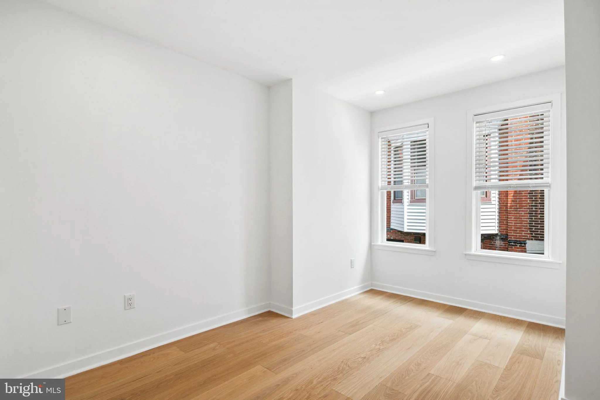 Philadelphia, Pennsylvania 19130, United States, 3 Bedrooms Bedrooms, ,1 BathroomBathrooms,Residential,Contingent,122584