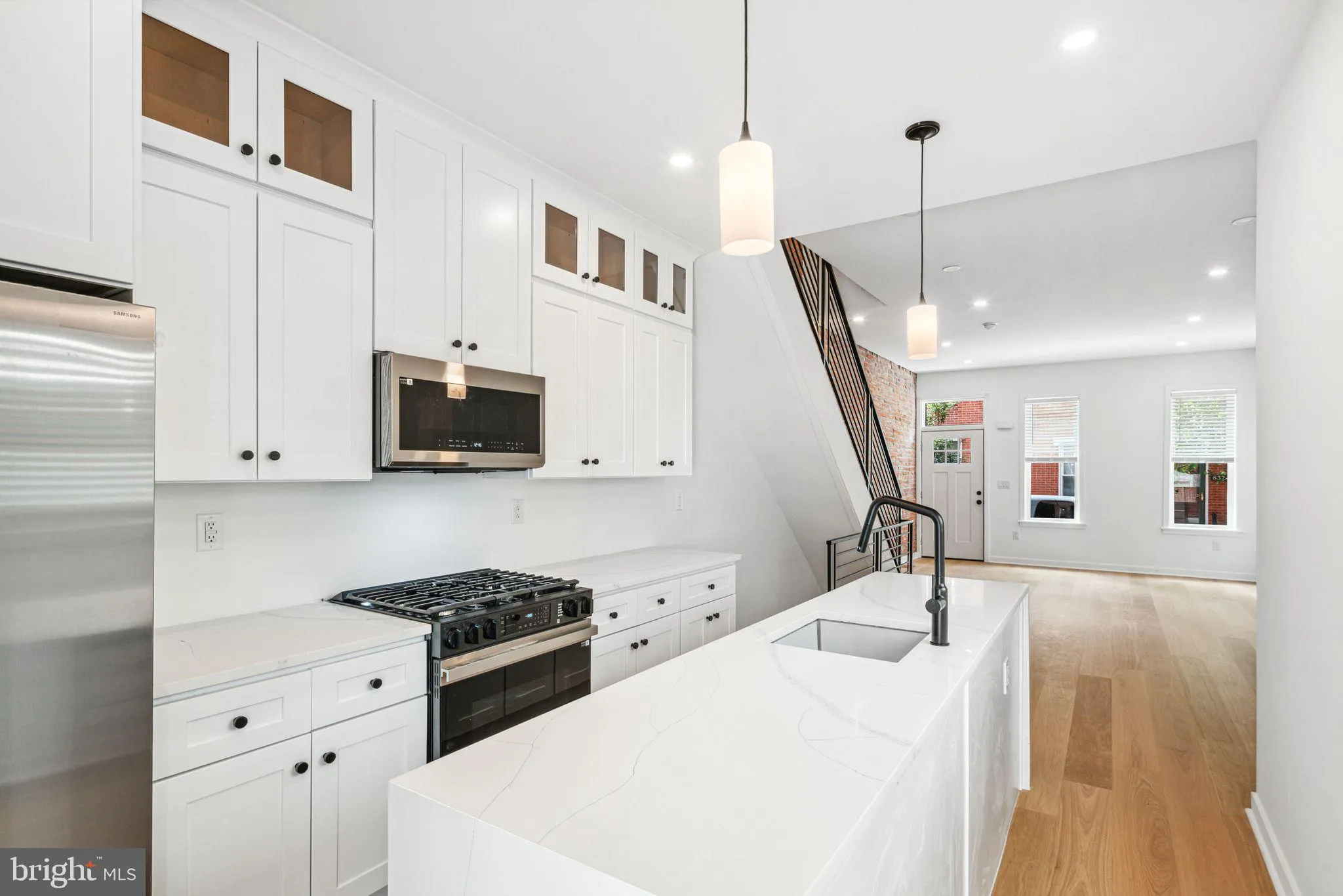 Philadelphia, Pennsylvania 19130, United States, 3 Bedrooms Bedrooms, ,1 BathroomBathrooms,Residential,Contingent,122584