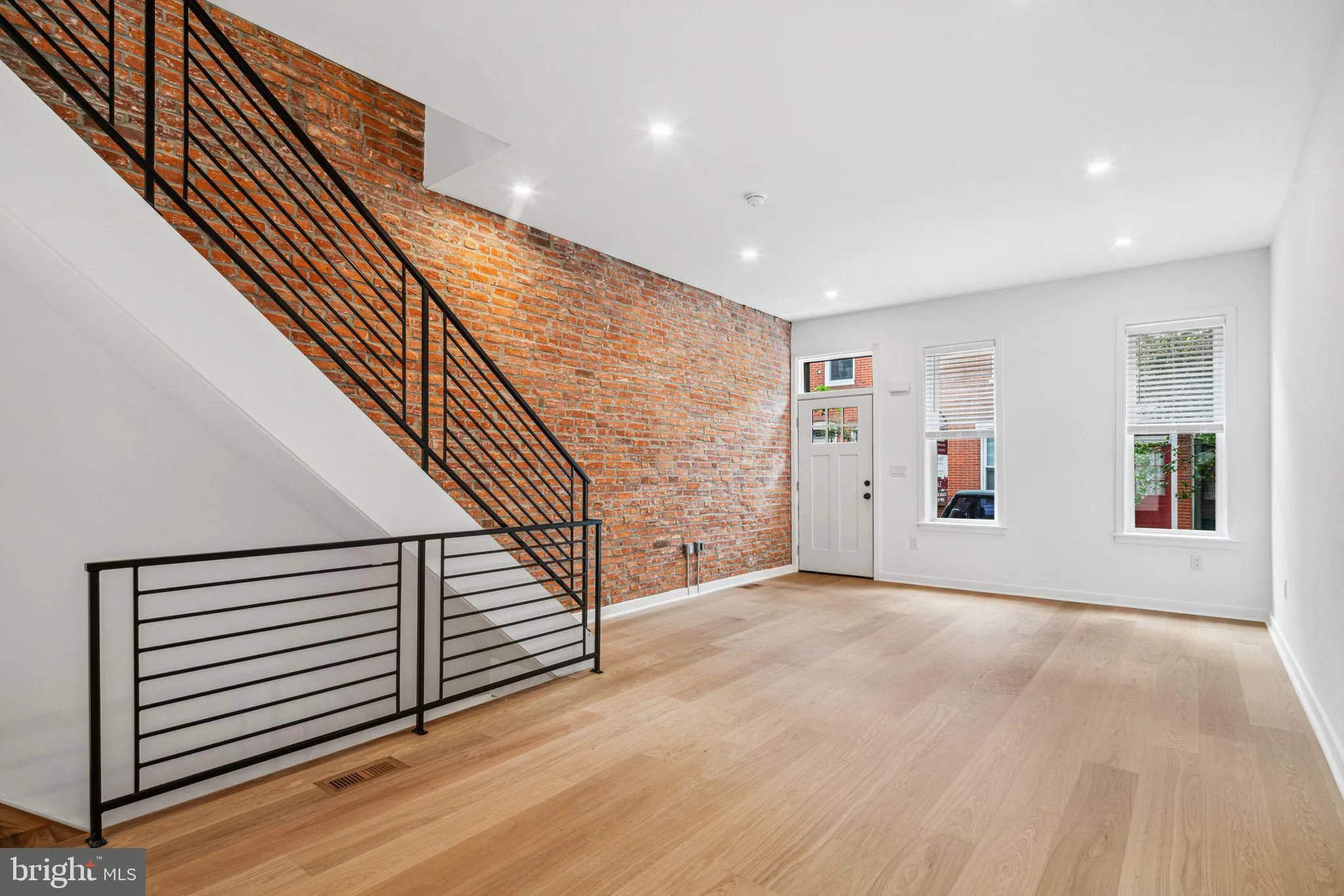 Philadelphia, Pennsylvania 19130, United States, 3 Bedrooms Bedrooms, ,1 BathroomBathrooms,Residential,Contingent,122584