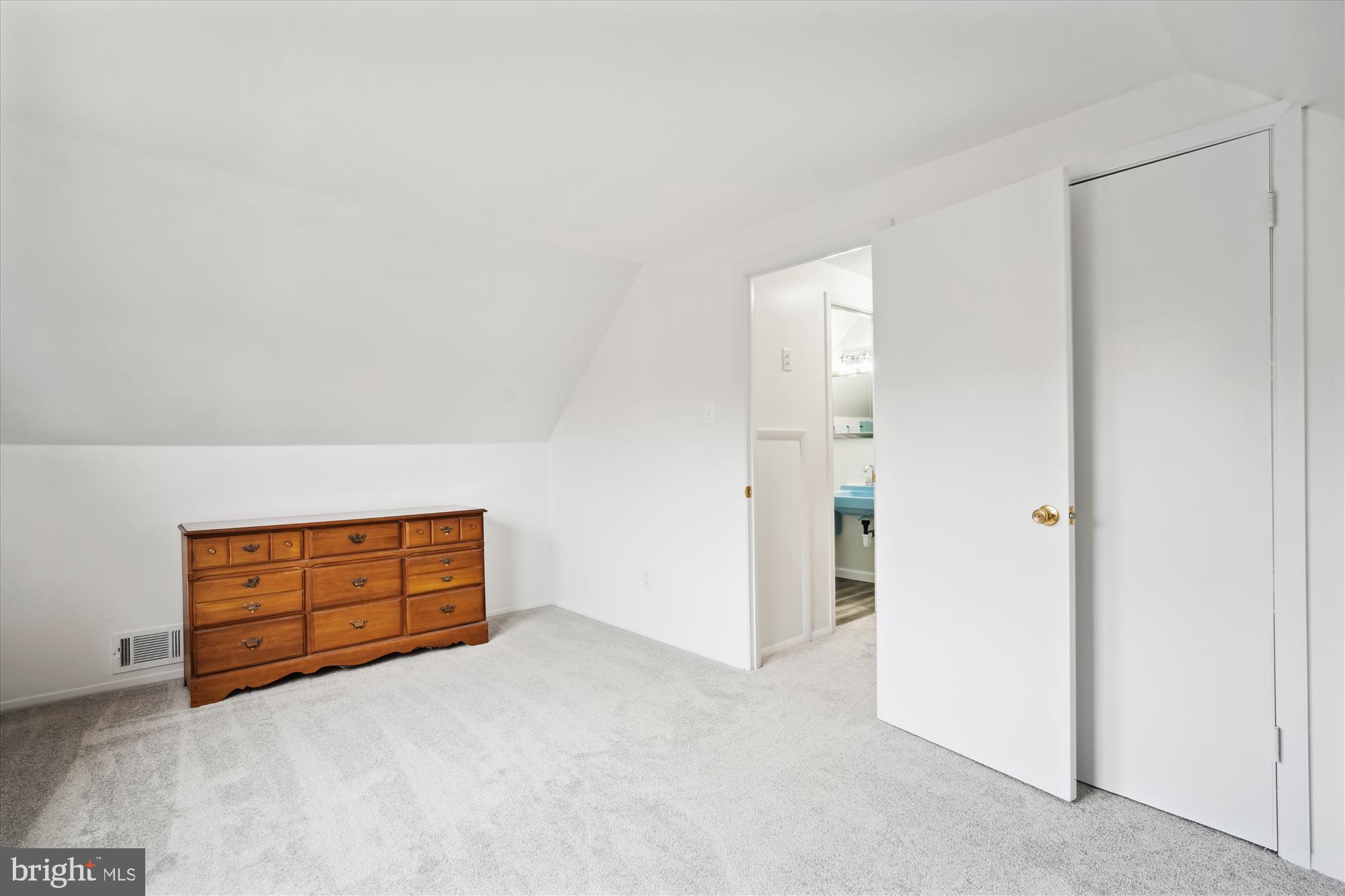 CHAPEL FORGE - Residential