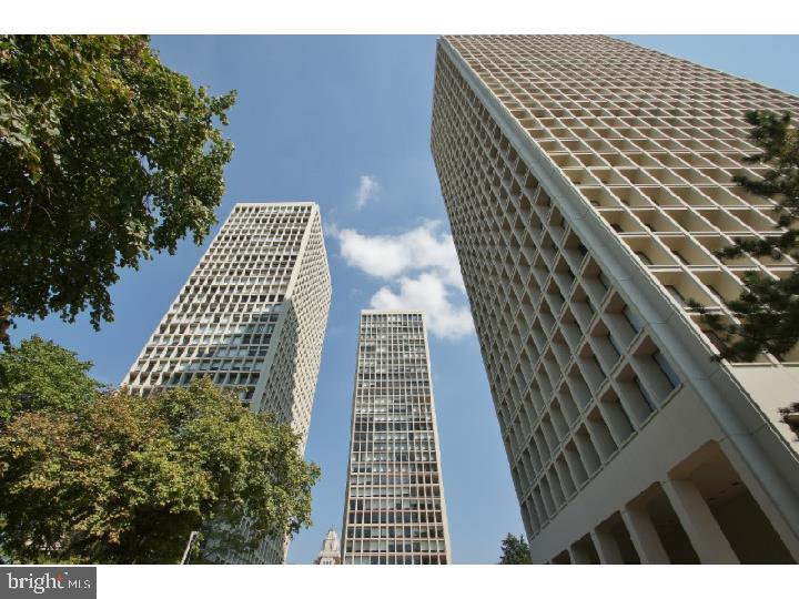 SOCIETY HILL - Residential Lease