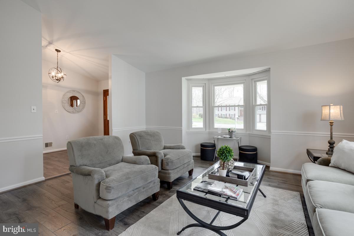 LAKEWOOD HILLS - Residential