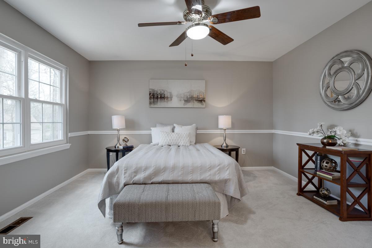 LAKEWOOD HILLS - Residential