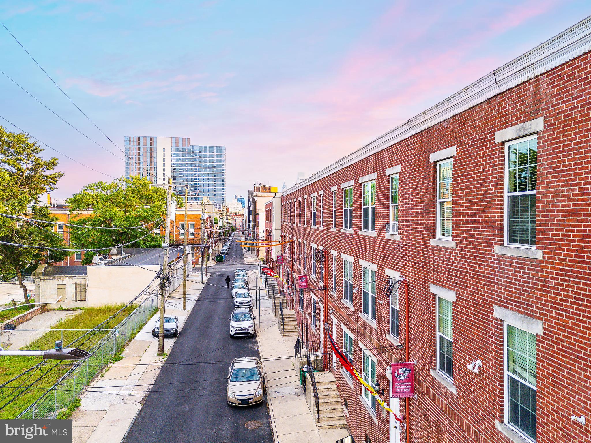 1500 N CARLISLE STREET