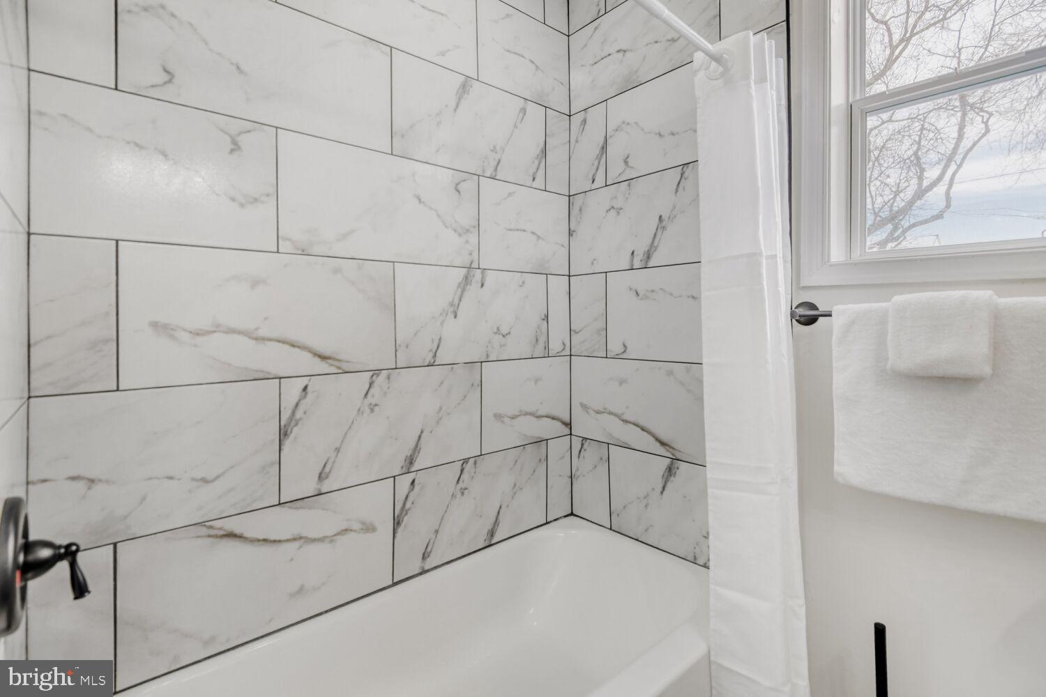 OLD DUNDALK - Residential