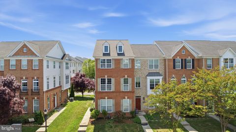 Photo of 23149 Flora Mure Drive, ASHBURN, VA 20148 (MLS # VALO2125506)