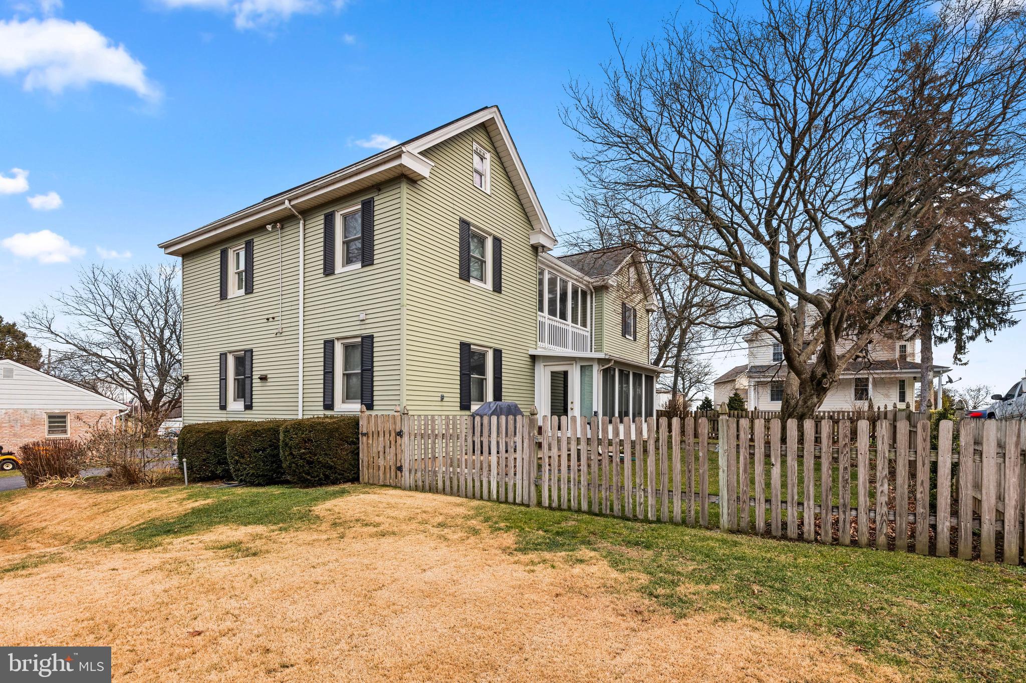 EAST DONEGAL TWP - Residential