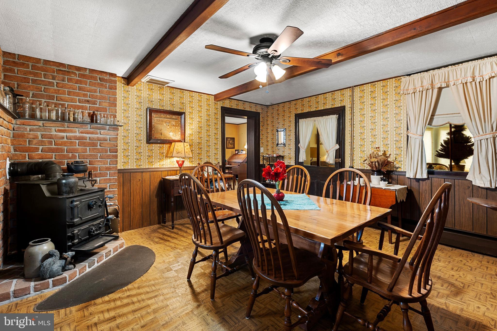 EAST DONEGAL TWP - Residential