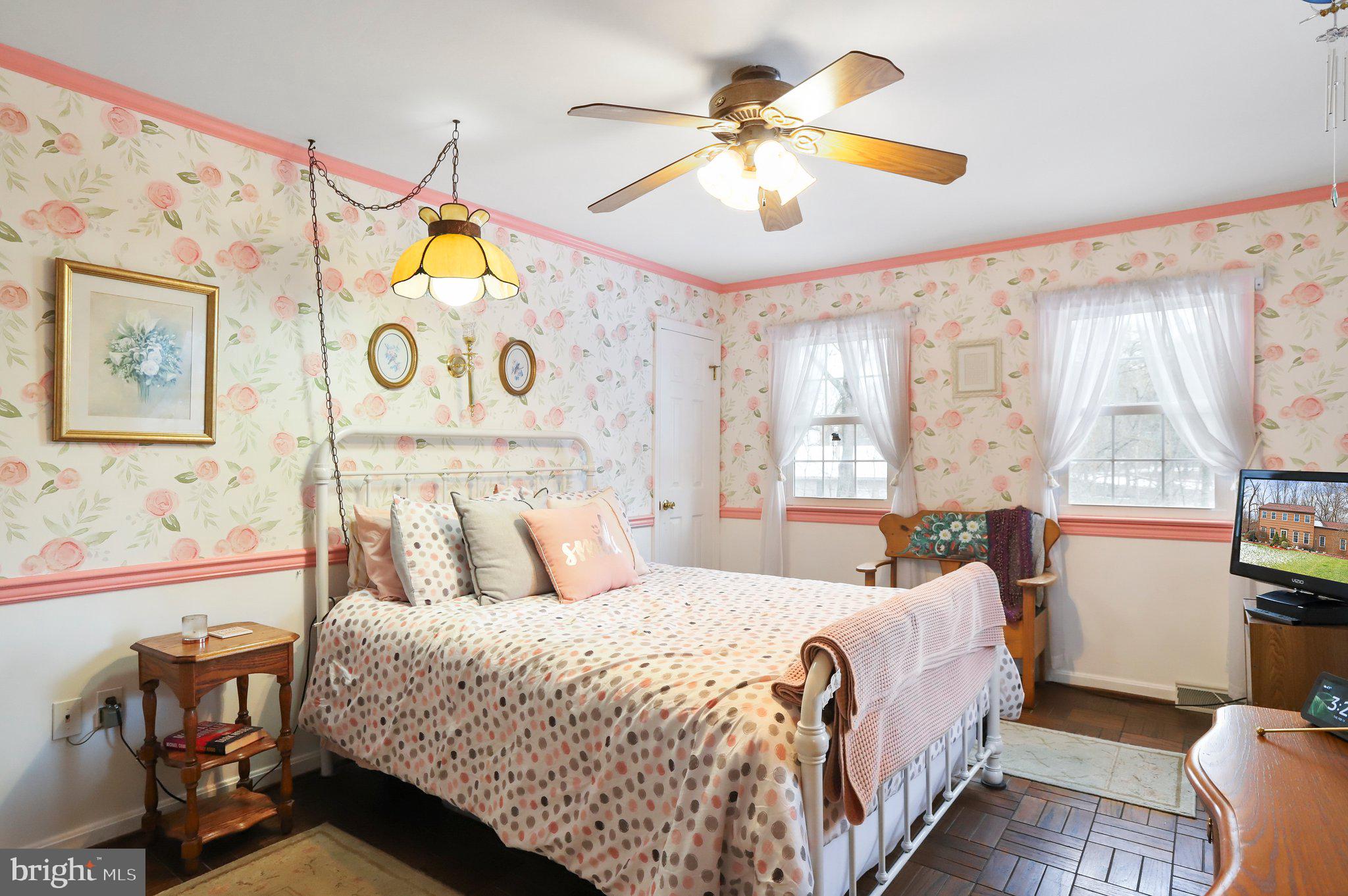 HONEYWOOD ON THE POTOMAC - Residential