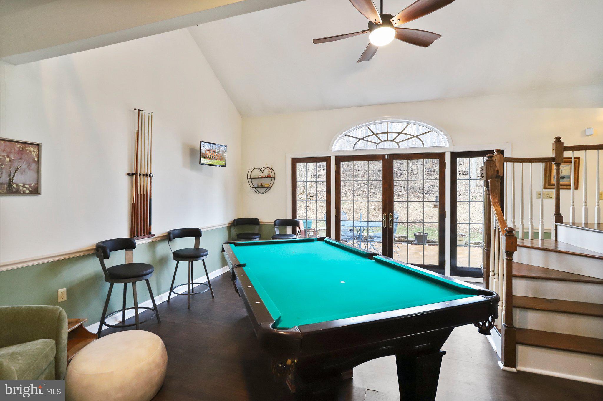 HONEYWOOD ON THE POTOMAC - Residential