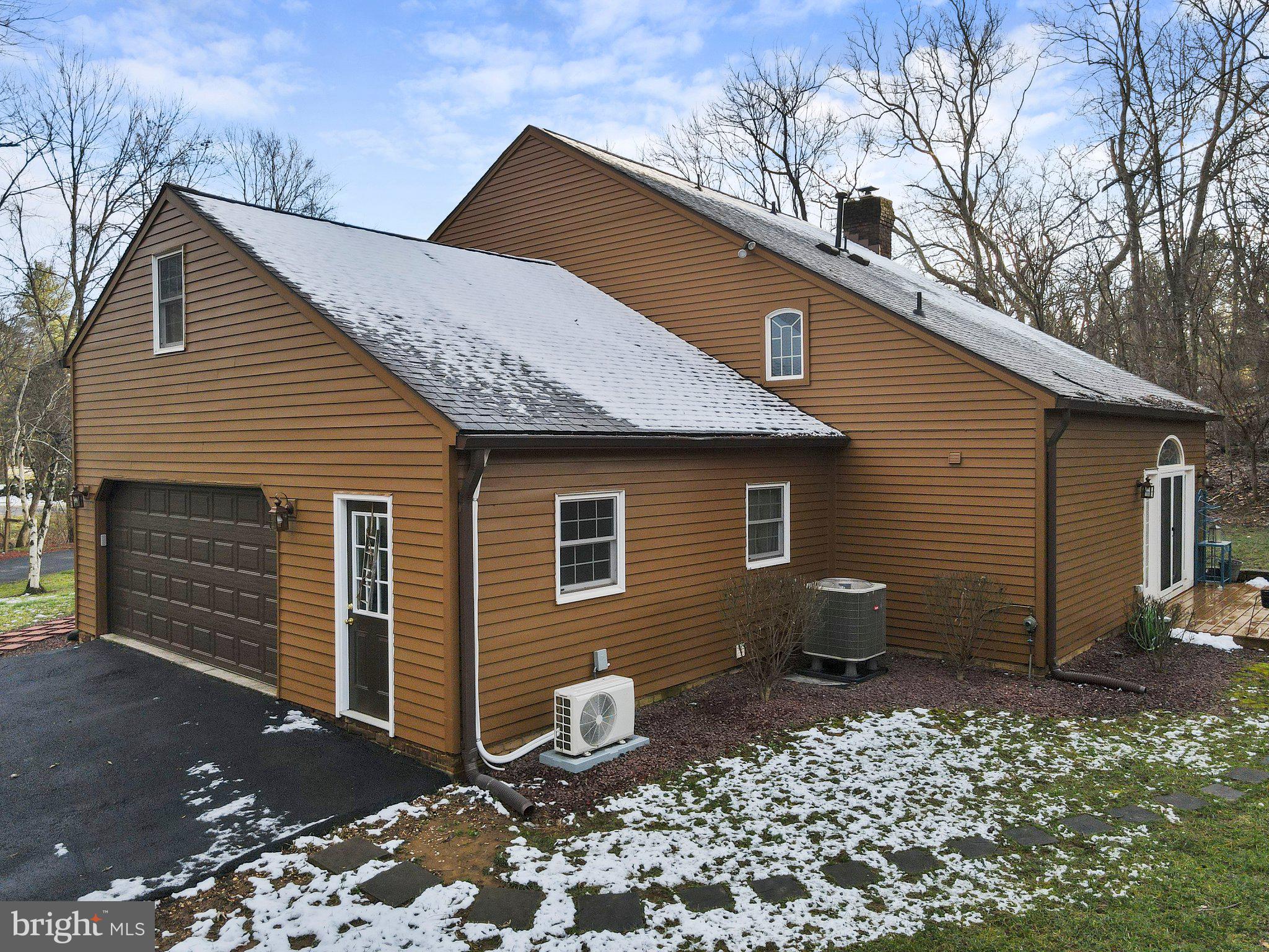 HONEYWOOD ON THE POTOMAC - Residential