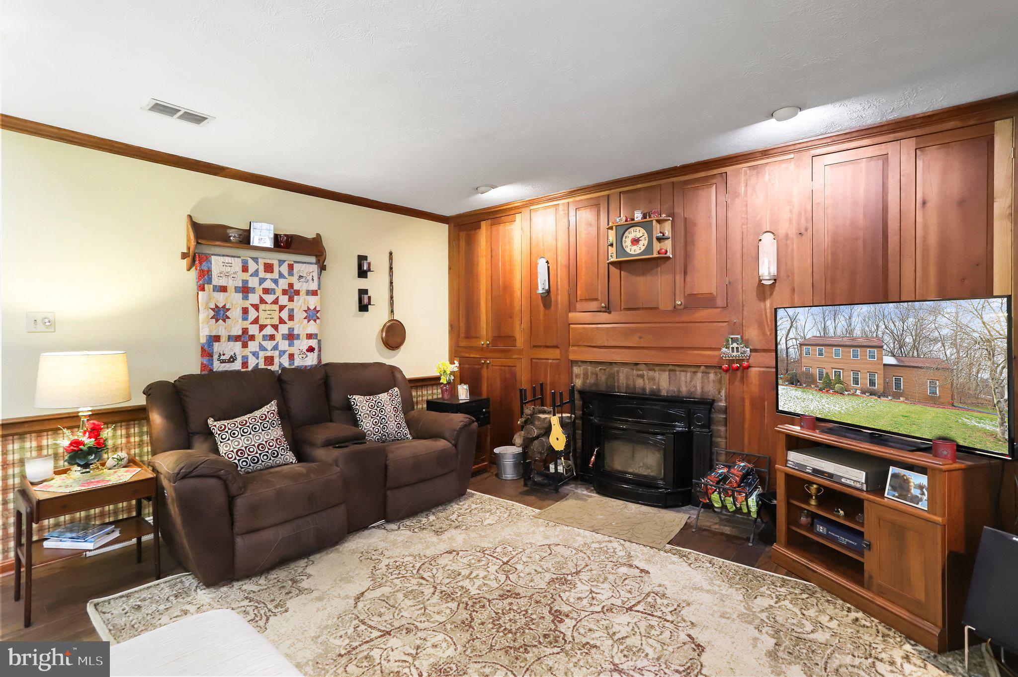 HONEYWOOD ON THE POTOMAC - Residential