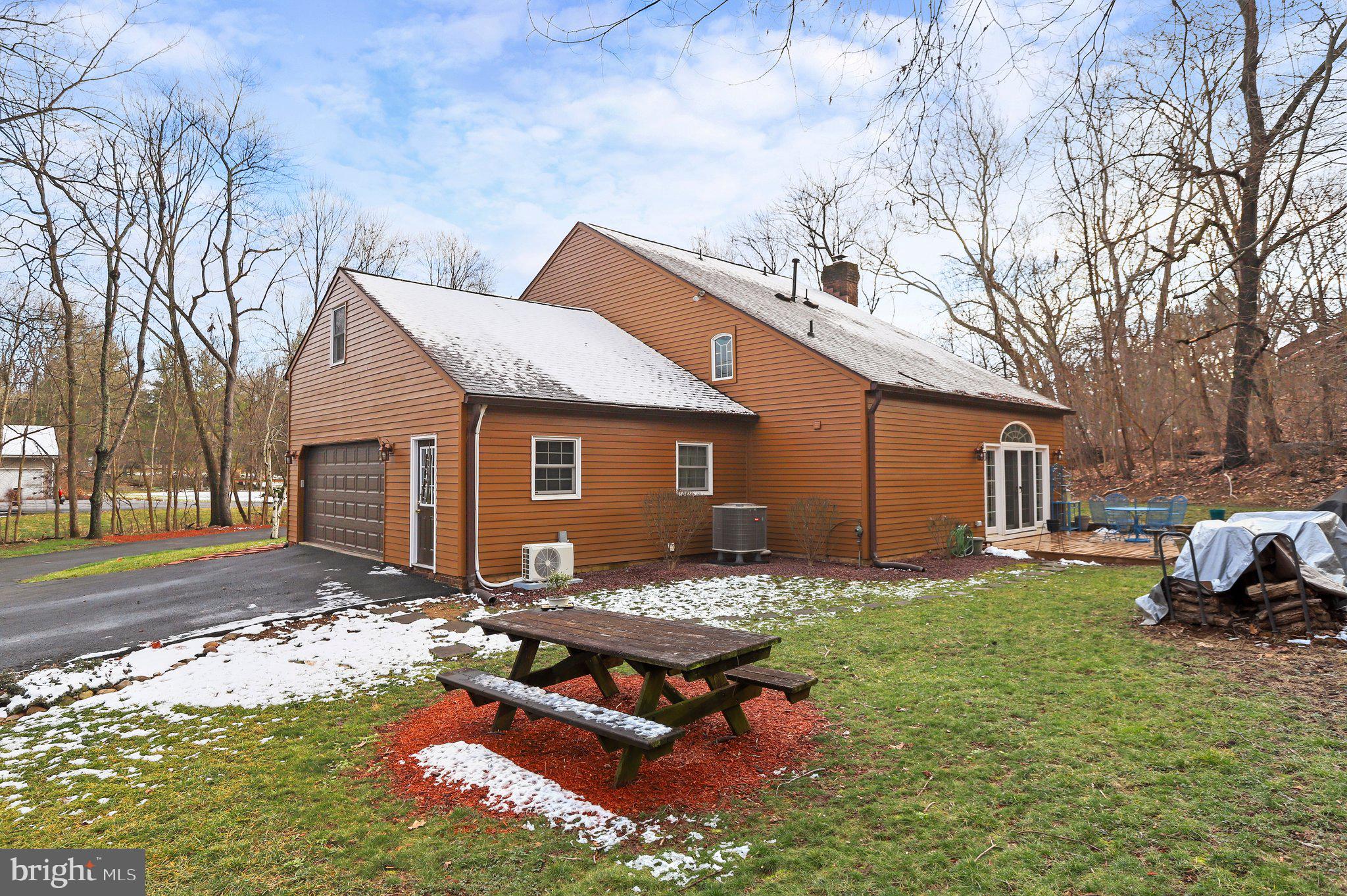 HONEYWOOD ON THE POTOMAC - Residential