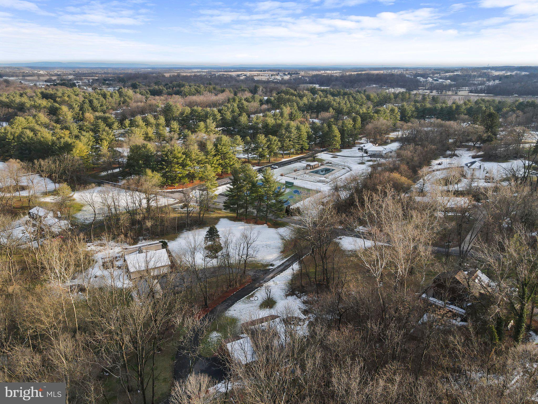 HONEYWOOD ON THE POTOMAC - Residential