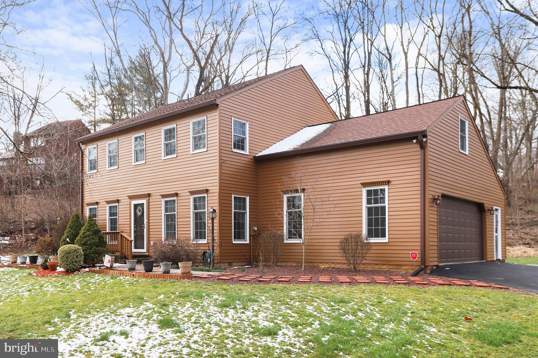 HONEYWOOD ON THE POTOMAC - Residential