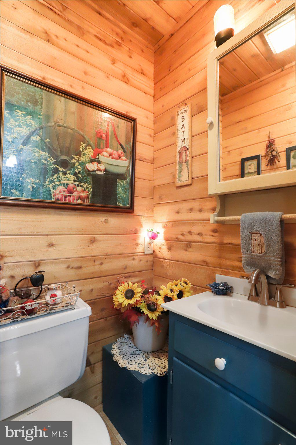 HONEYWOOD ON THE POTOMAC - Residential