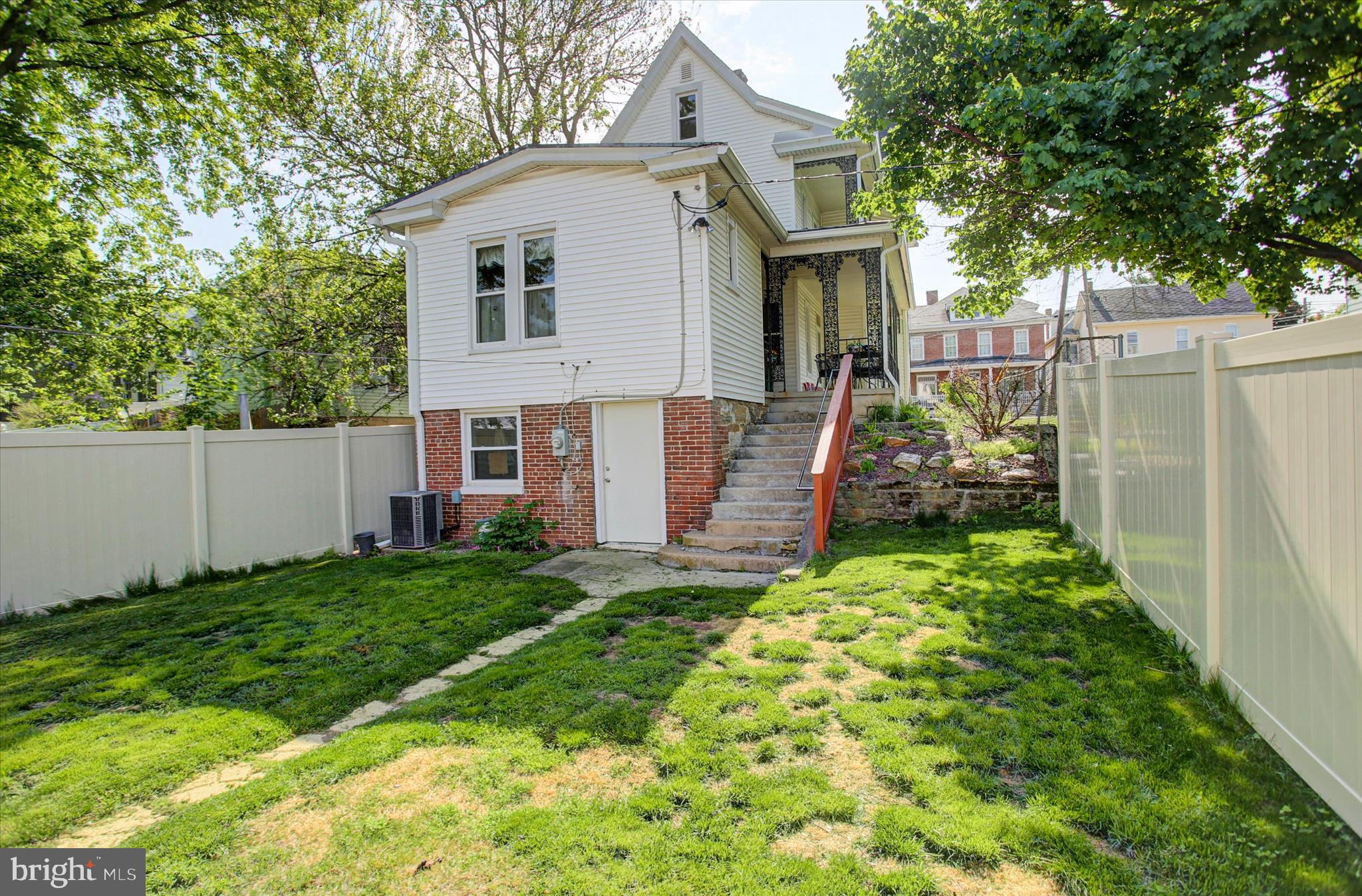 WAYNESBORO BOROUGH - Residential