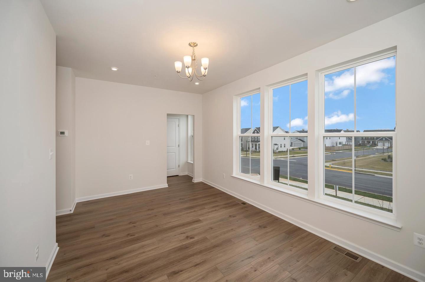 EMBREY MILL - Residential Lease