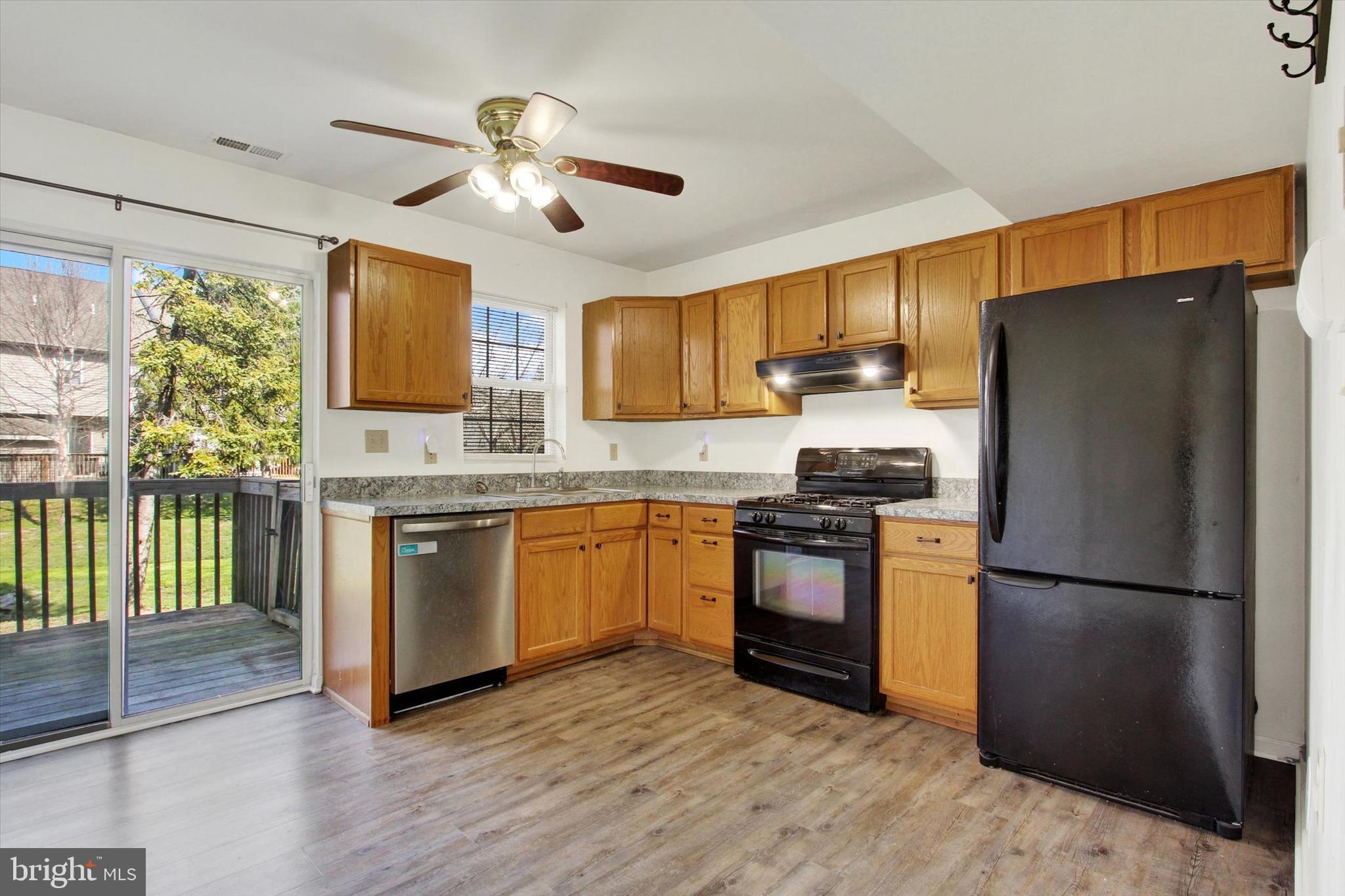 PLUM CREEK VILLAGE - Residential