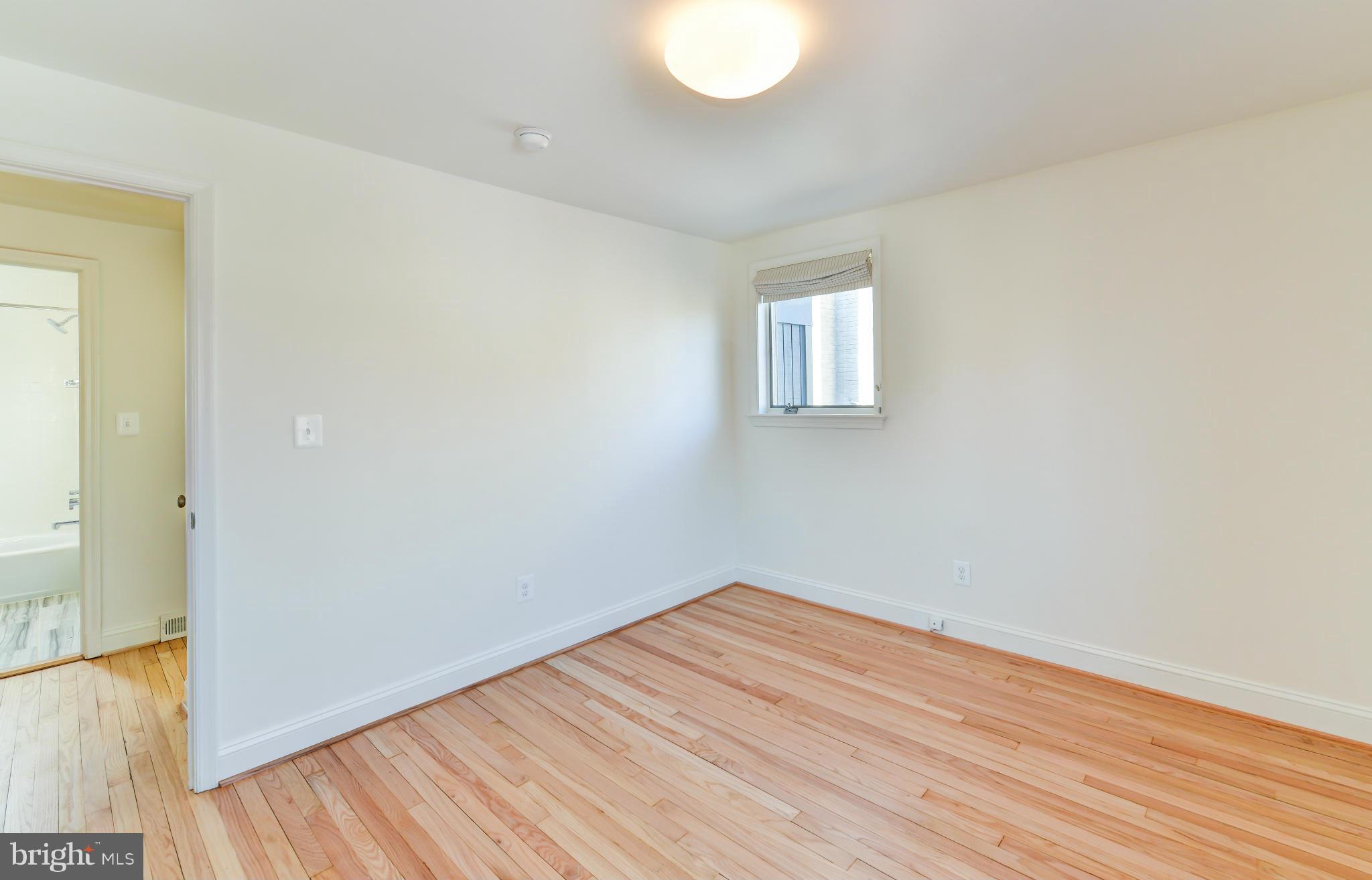 VIRGINIA VILLAGE - Residential