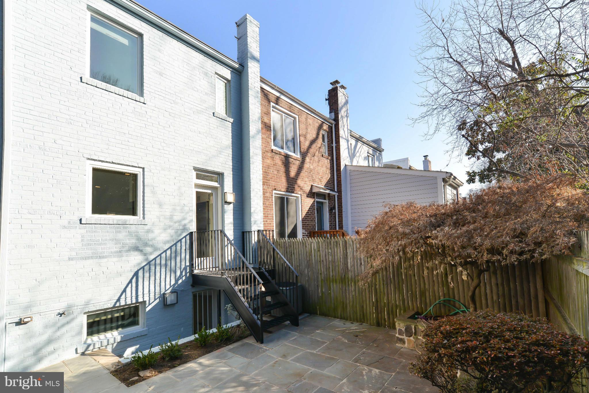 VIRGINIA VILLAGE - Residential