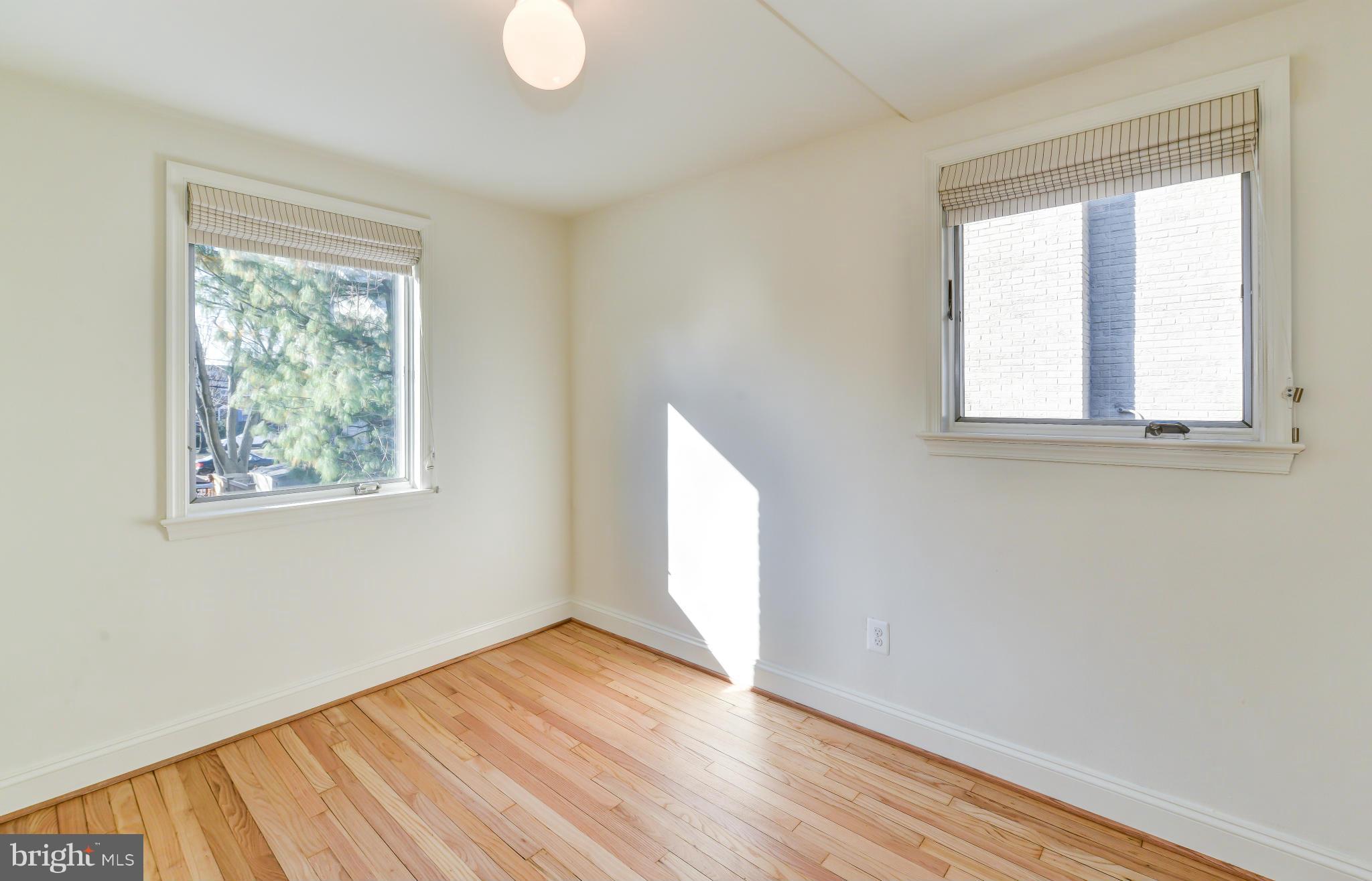 VIRGINIA VILLAGE - Residential