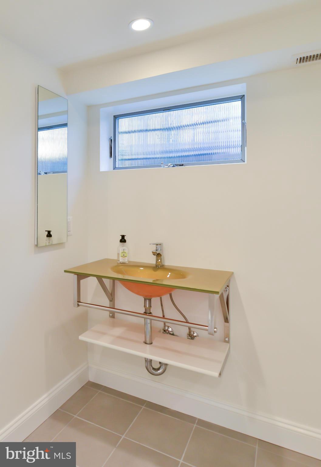 VIRGINIA VILLAGE - Residential