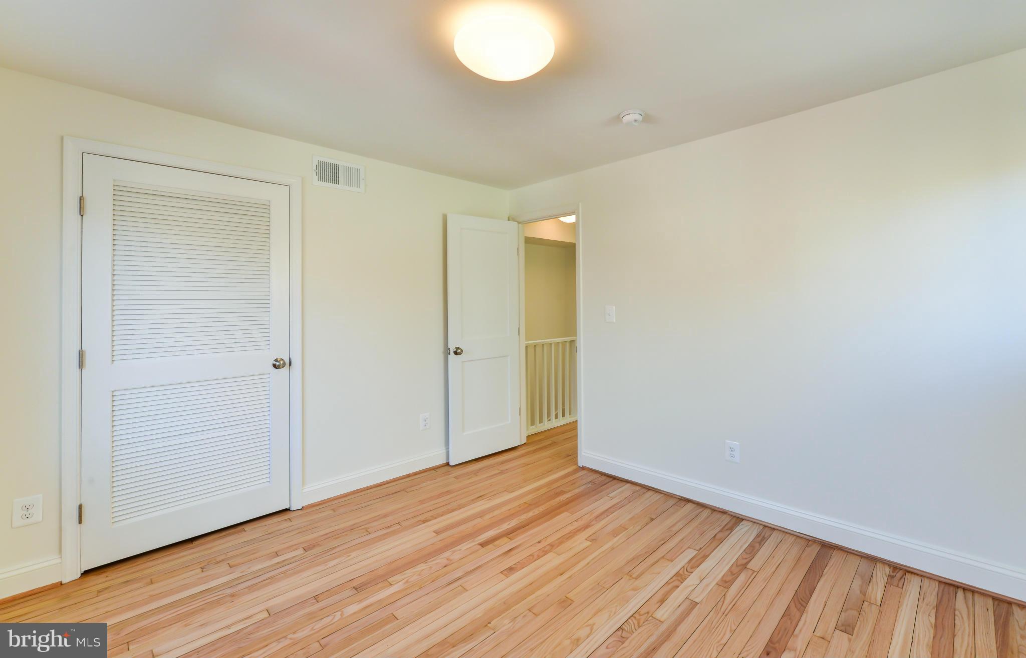 VIRGINIA VILLAGE - Residential