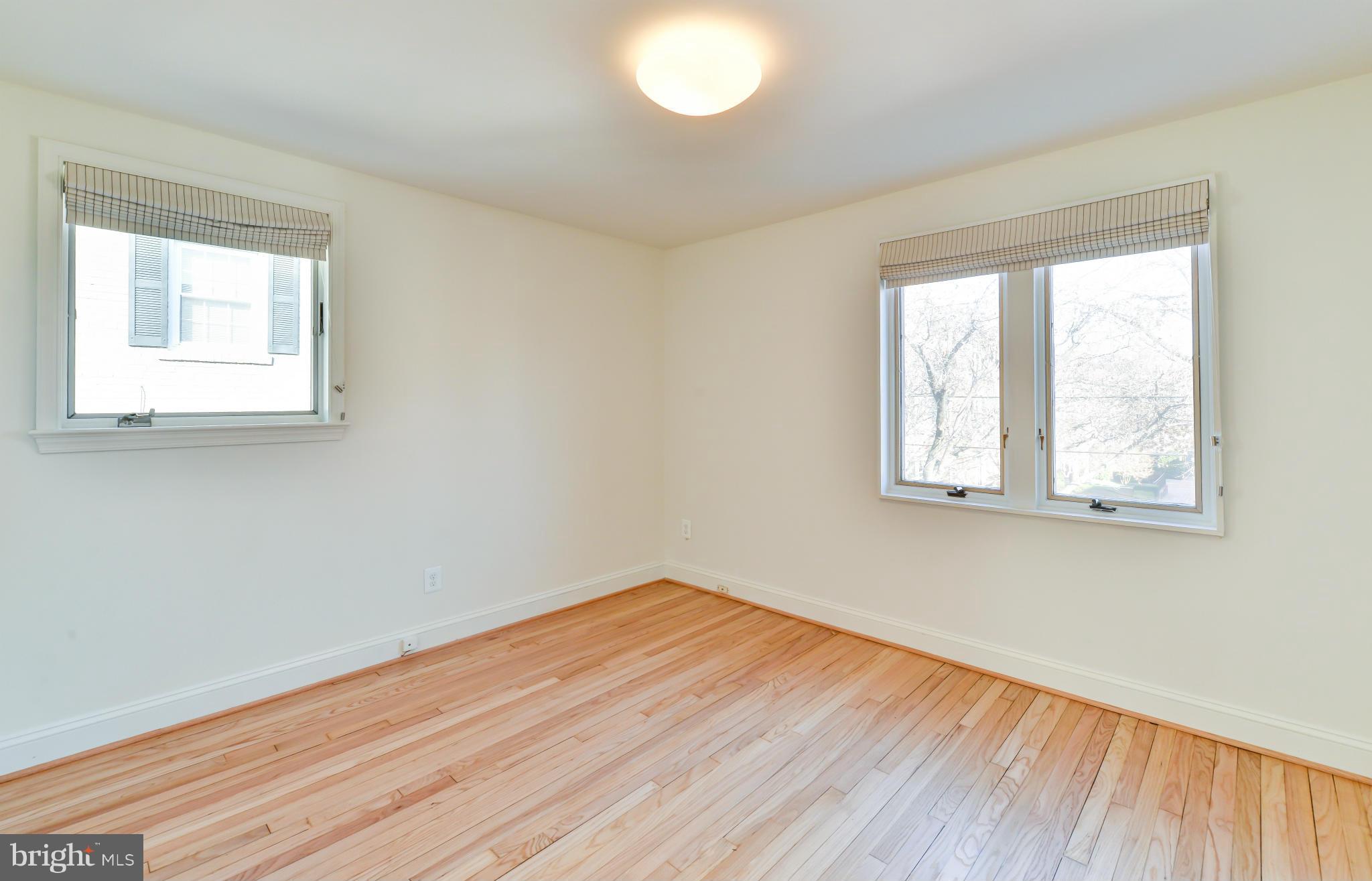 VIRGINIA VILLAGE - Residential