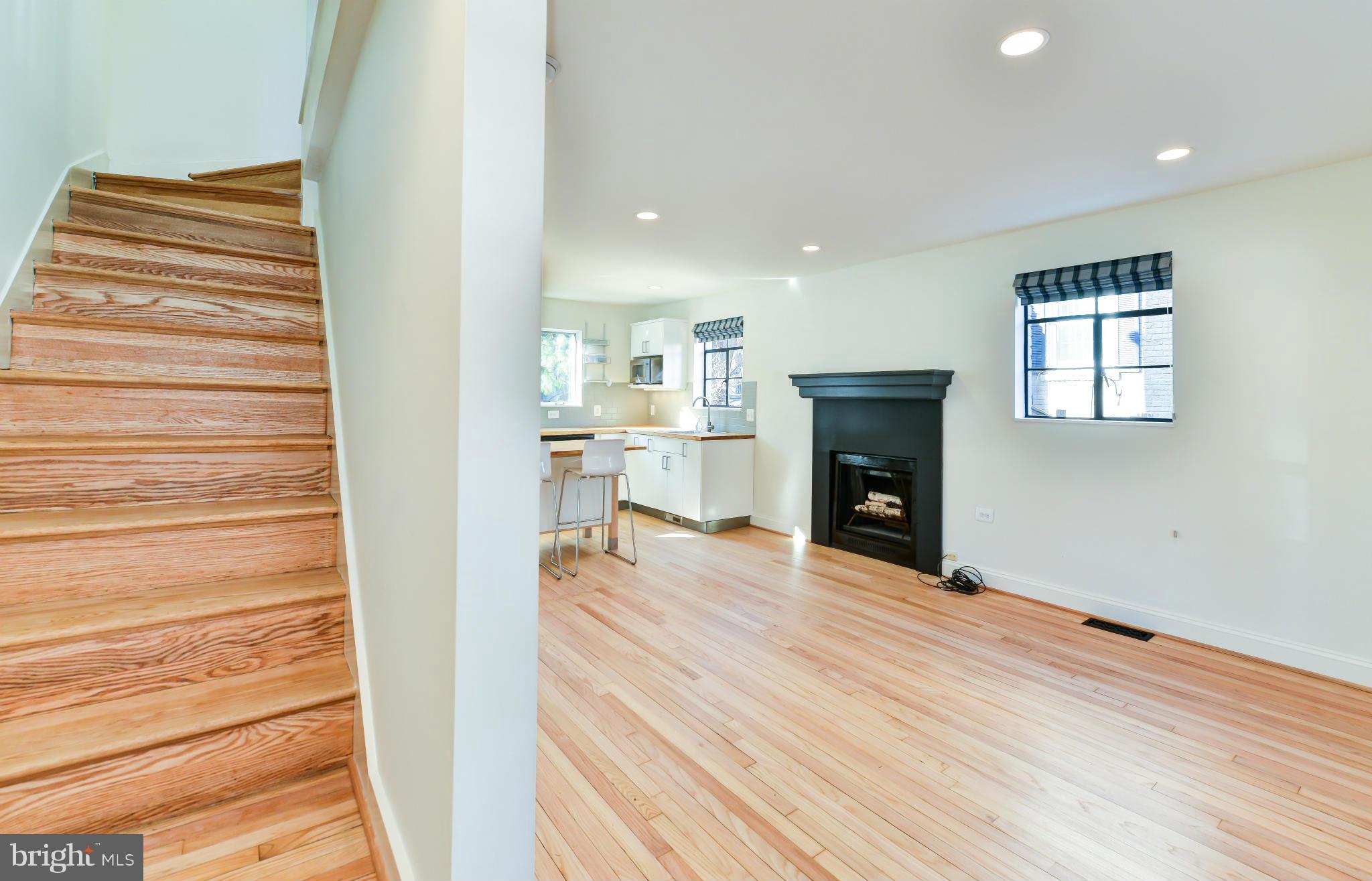 VIRGINIA VILLAGE - Residential