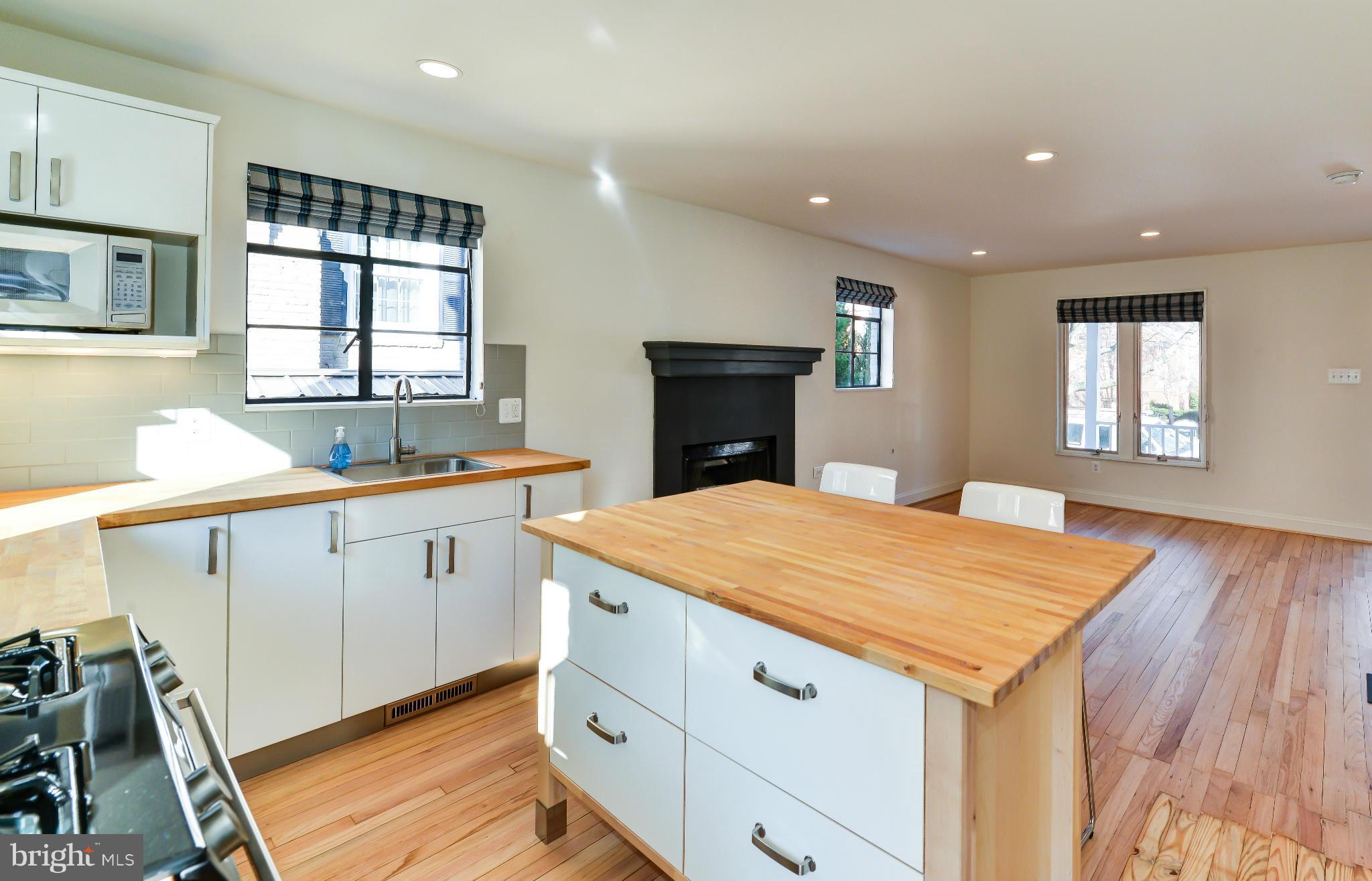 VIRGINIA VILLAGE - Residential