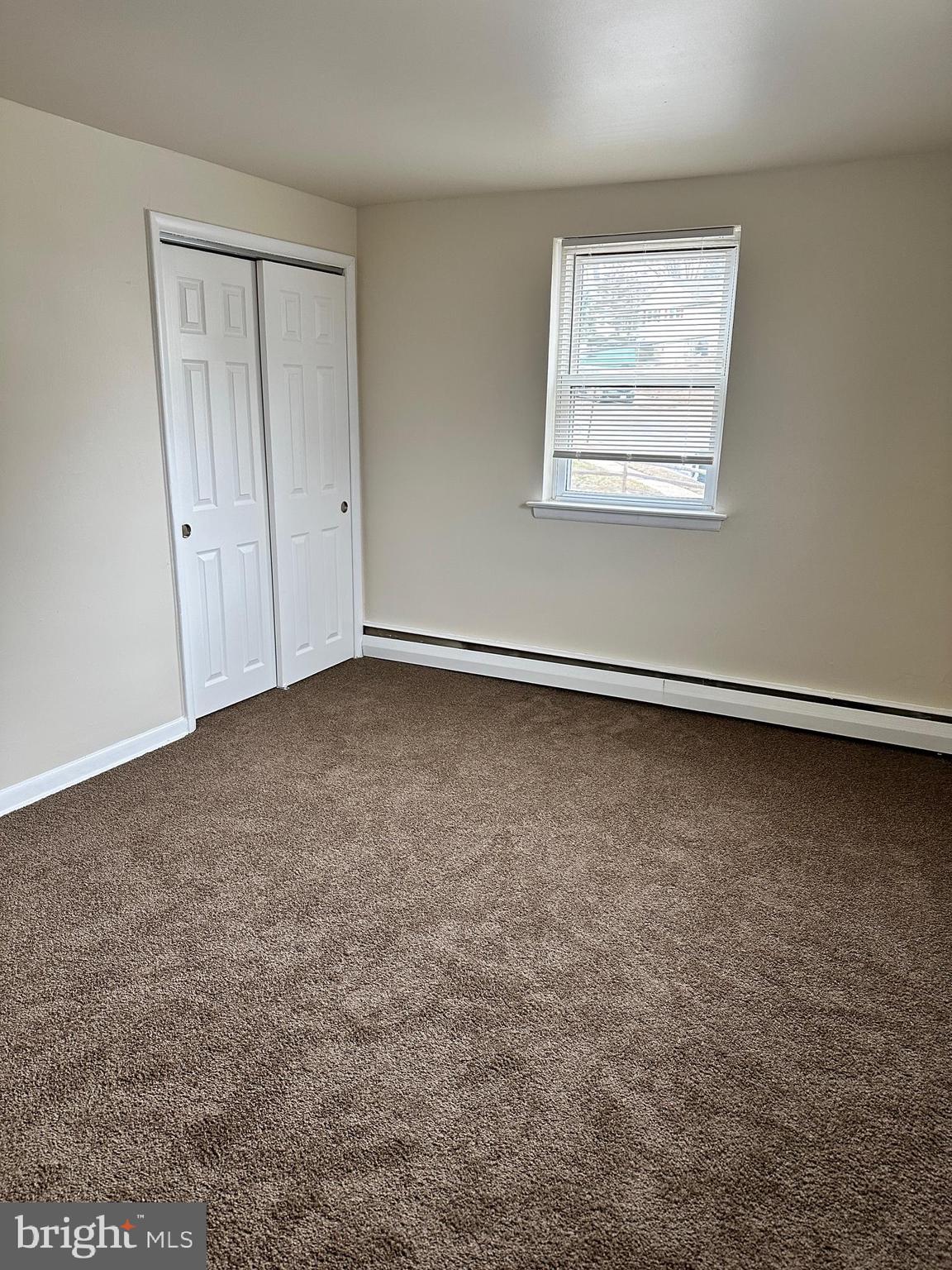 GLENSIDE - Residential Lease