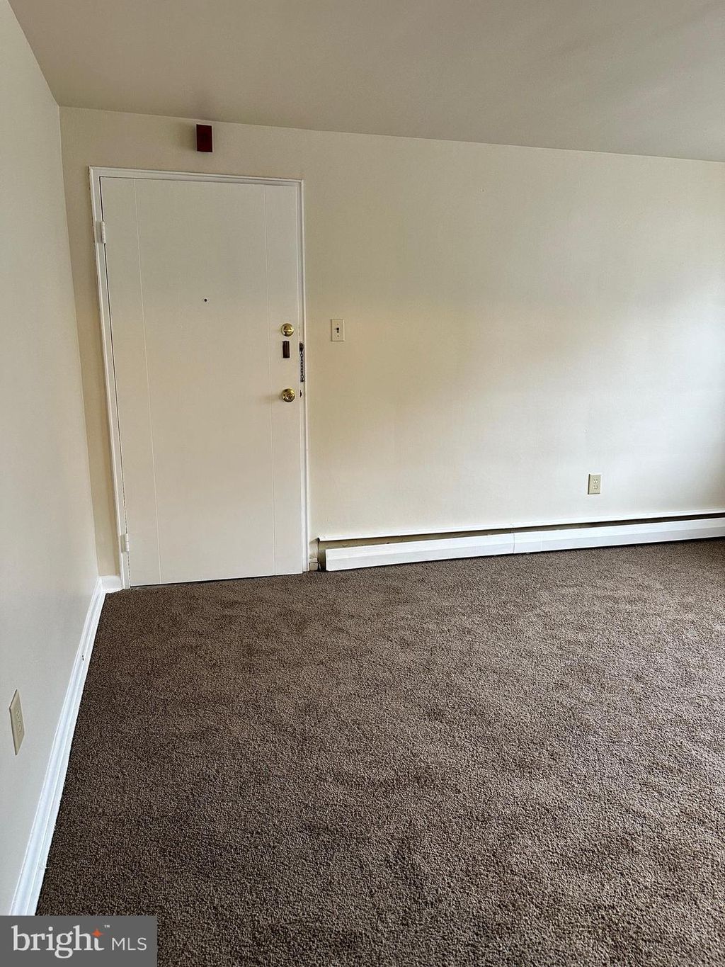 Photo of 867 Hilldale Road #10, GLENSIDE, PA 19038 (MLS # PAMC2155452)