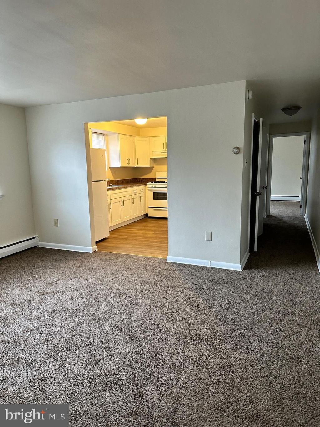 Photo of 867 Hilldale Road #10, GLENSIDE, PA 19038 (MLS # PAMC2155452)